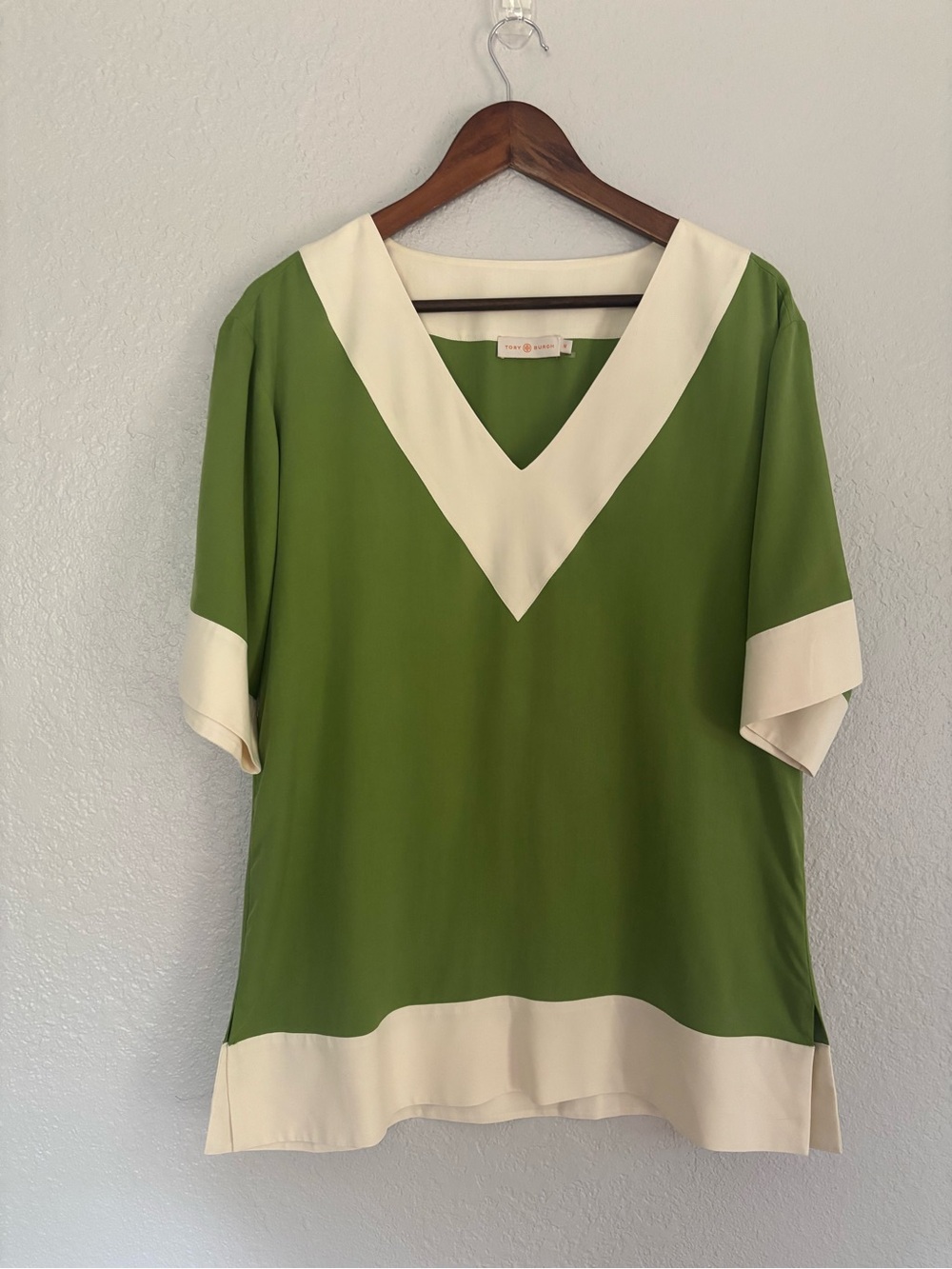 Tory Burch 100% Silk Contrast V-Neck Blouse